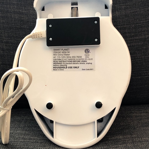 Restaurant Classics Mini Donut Maker - Picture 6 of 13